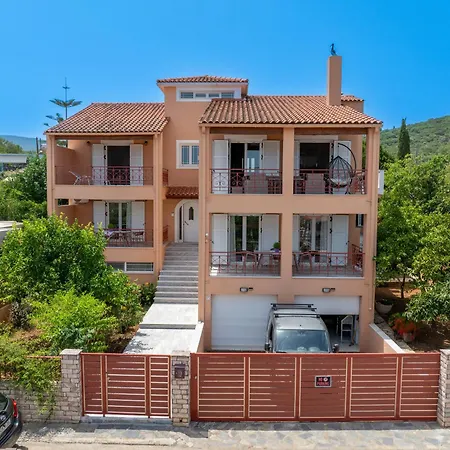 Ionian Cove Apartmán Karavomylos