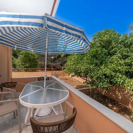 Ionian Cove Apartmán Karavomylos
